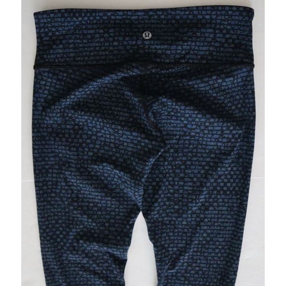 Lululemon T30416 Women's Sz 6/S Blue/Black Wunder Under Full On Leggings - Picture 4 of 9
